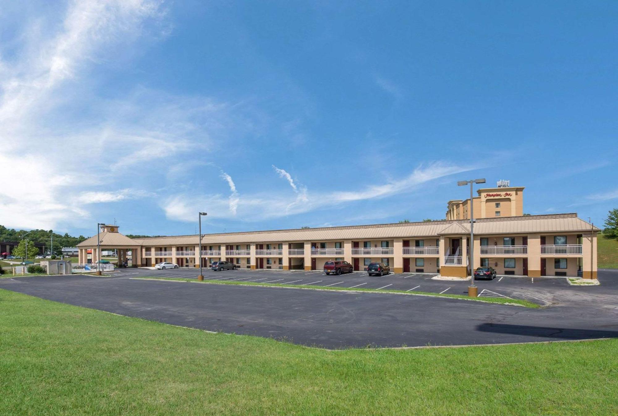 Econo Lodge Inn & Suites East Knoxville Kültér fotó